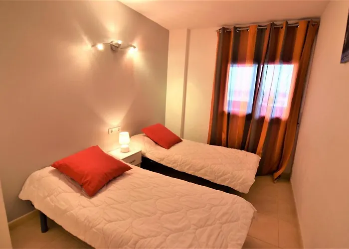 Apartamento Carrer De Fabra Pompeu,14-ref 204 Empuriabrava